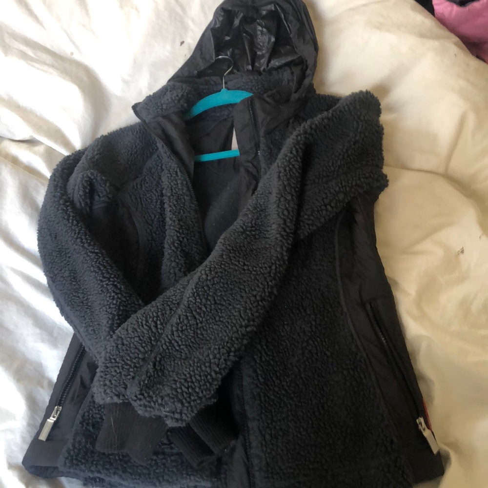 Hunter Sherpa jacket